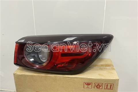 Đèn hậu ngoài phải DM4N51150A