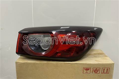 Đèn hậu ngoài phải DM4N51150A