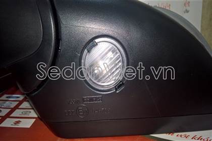 Gương chiếu hậu 10 giắc điện EB3B17683AXA5EMZ