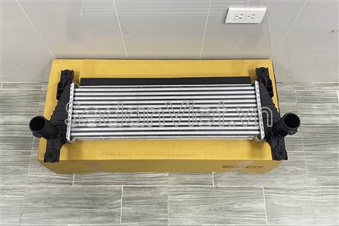 Két làm mát turbo - EB3G9L440EA