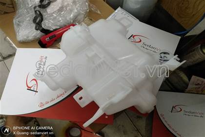 Bình nước rửa kính GHR167481