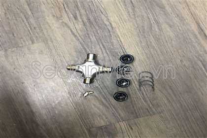 Bi chữ thập Isuzu D-Max 2003