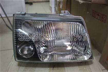 Vỏ đèn pha phải Hyundai Galloper 2001