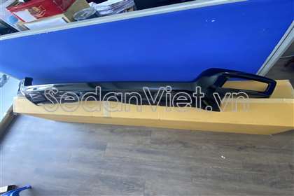 Ốp cản sau JB3Z17810AE