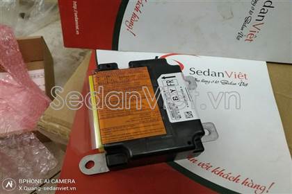 Hộp điều khiển túi khí K88204BY0A