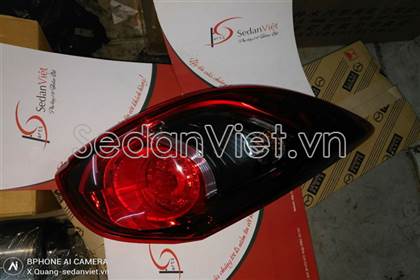 Đèn hậu ngoài phải dùng cho xe Mazda CX-5 2016-2017
