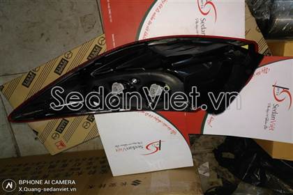 Đèn hậu ngoài trái KD5451160D-TYC