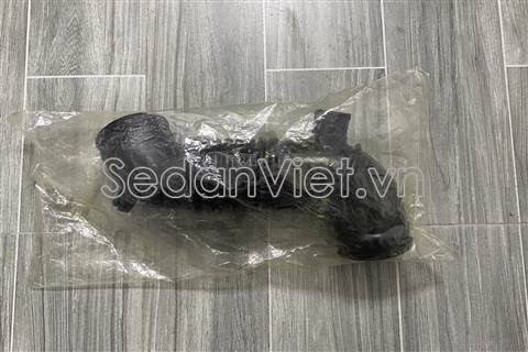 Cao su cổ hút gió vào động cơ L33613221-01