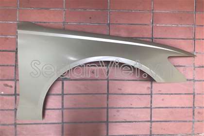 Tai xe phải L4GD821102A