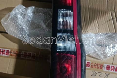 Đèn hậu Ford Transit 2022-2023