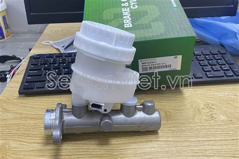 Tổng phanh Mitsubishi Triton 2010-2013