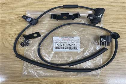 Cảm biến ABS sau Mitsubishi Pajero sport 2013-2015