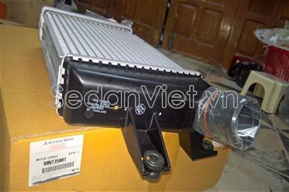 Két làm mát turbo MN135001
