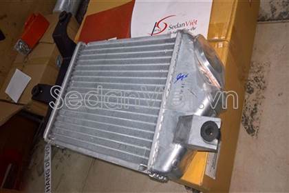 Két làm mát turbo MN135001