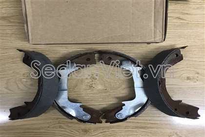 Guốc phanh sau MN150861