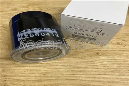 Lọc dầu động cơ MZ690412