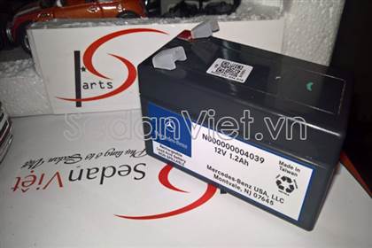 Bình ắc quy phụ Mercedes-benz E240 2009-2011