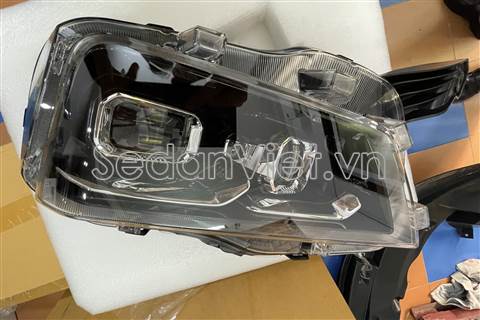 Vỏ đèn pha phải NS113005BB