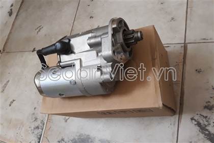 Máy đề dùng cho xe Hyundai Trajet XG 1999