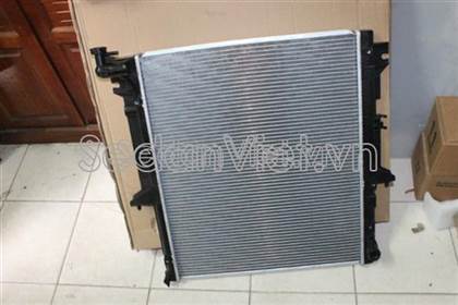 Két nước dùng cho xe Mitsubishi Triton 2005-2009