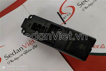 Công tắc lên xuống kính tổng SA1066350M1