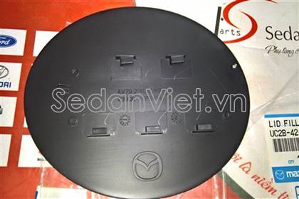 Nắp bình xăng ngoài UC2B42411B