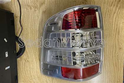 Đèn hậu trái Ford Ranger 2009-2012
