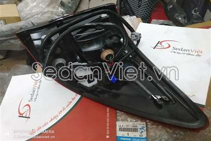 Đèn hậu ngoài trái UL4J51160A