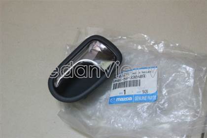 Tay mở cửa trong trước UM4658330A09