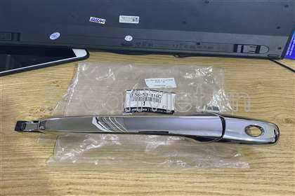 Tay mở cửa ngoài trước UR5859410C