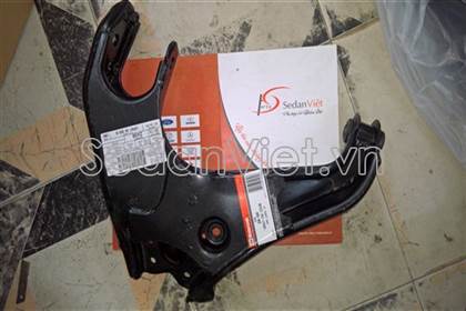 Càng A phải UR6134300B