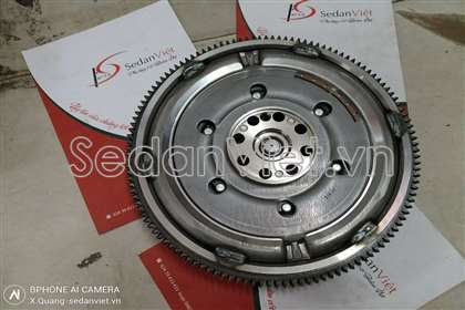 Bánh đà Ford Ranger 2007-2009