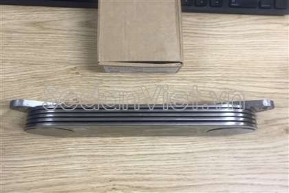 Két làm mát dầu động cơ WL8414300A