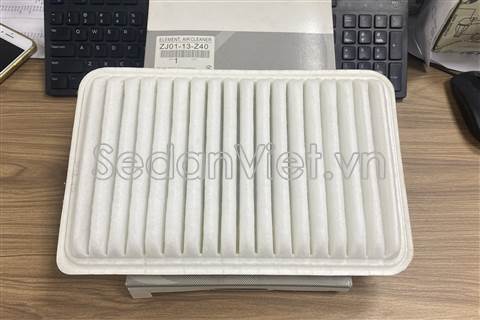 Lọc gió động cơ ZJ0113Z40