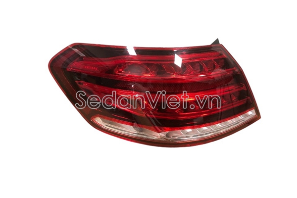 Đèn hậu Mercedes-benz E400 2013-2015