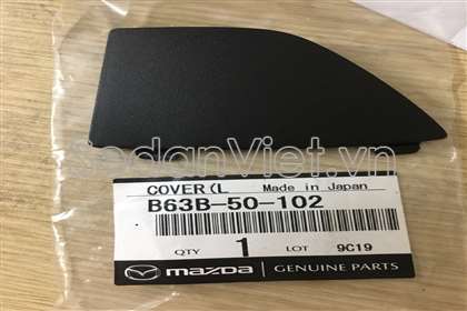 Ốp tam giác lưới cản trước dùng cho xe Mazda 3 2017-2019