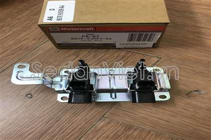 Van khí nạp BS7E9J559AA