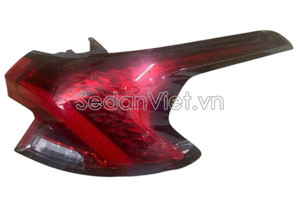 Đèn hậu ngoài phải C00503562