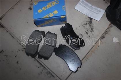 Má phanh trước Mitsubishi Lancer Gala 2000-2009