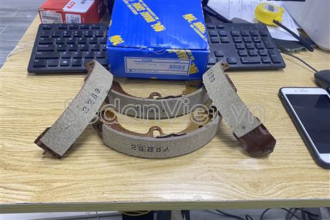 Guốc phanh sau dùng cho xe Toyota Corolla 1998-2000