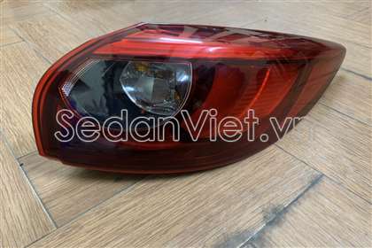 Đèn hậu ngoài trái dùng cho xe Mazda CX-5 2016-2017