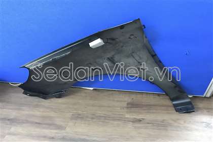 Tai xe phải KA10027AR