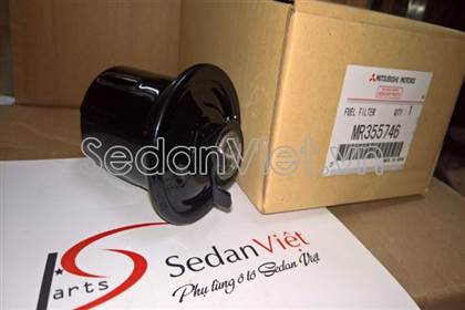 Lọc xăng MR355746