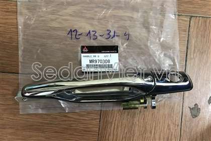Tay mở cửa ngoài trước Mitsubishi Lancer Gala 2000-2009