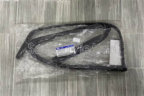 Gioăng trượt kính cánh cửa sau Ford Everest 2008-2010