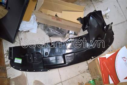 Chắn bùn lòng dè trước UC9M56131C-FPI
