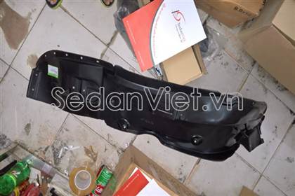 Chắn bùn lòng dè trước UC9M56141C