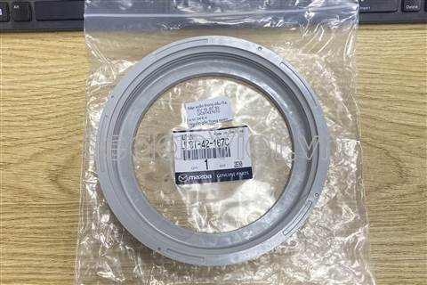 Nắp cụm bơm dầu động cơ thả thùng UC9T42167C