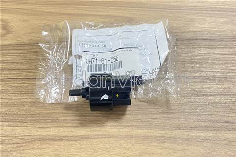 Cần chuyển số UH7161C50