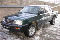 Phụ tùng Mitsubishi Triton 2002